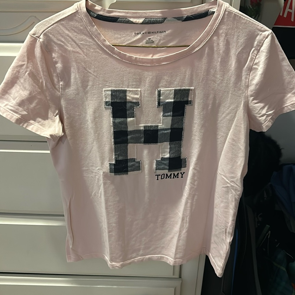 Tommy Hilfiger T shirt